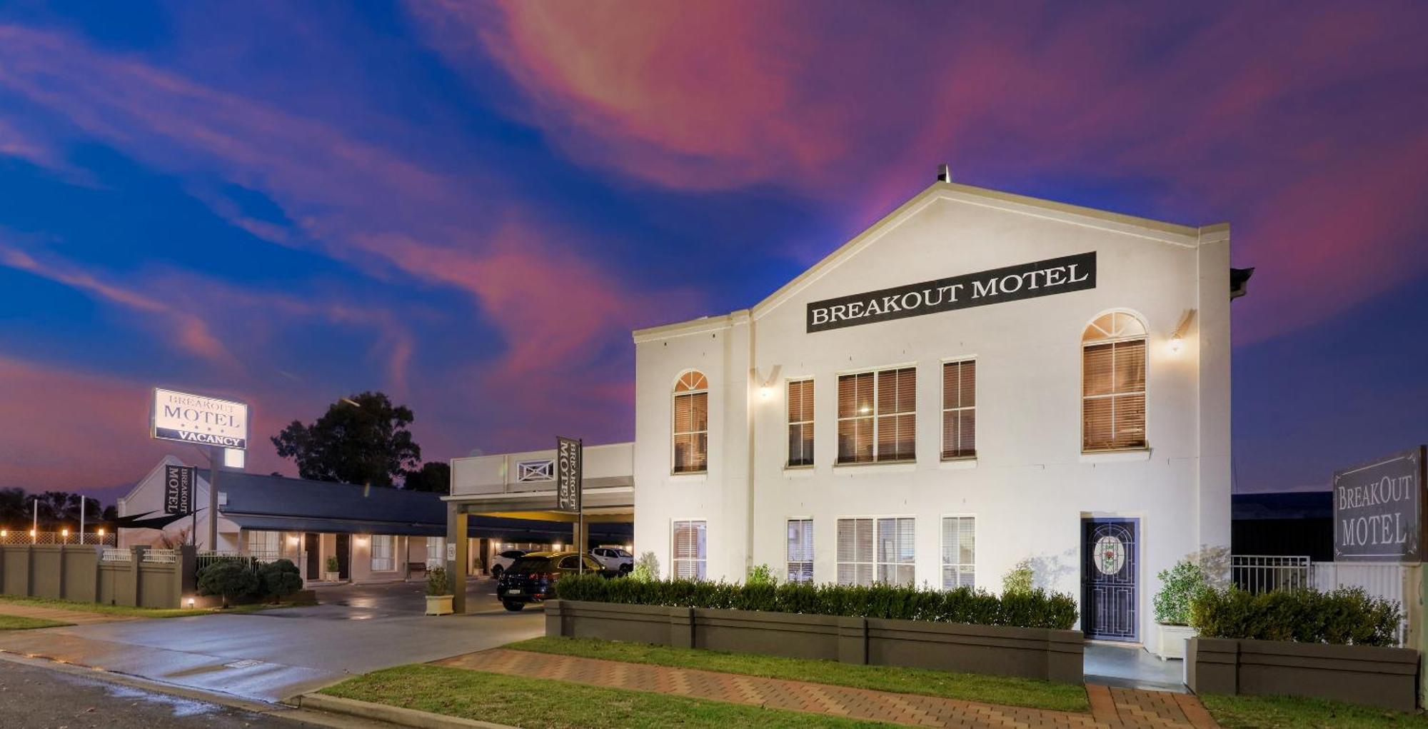 Breakout Motor Inn Каура Екстер'єр фото