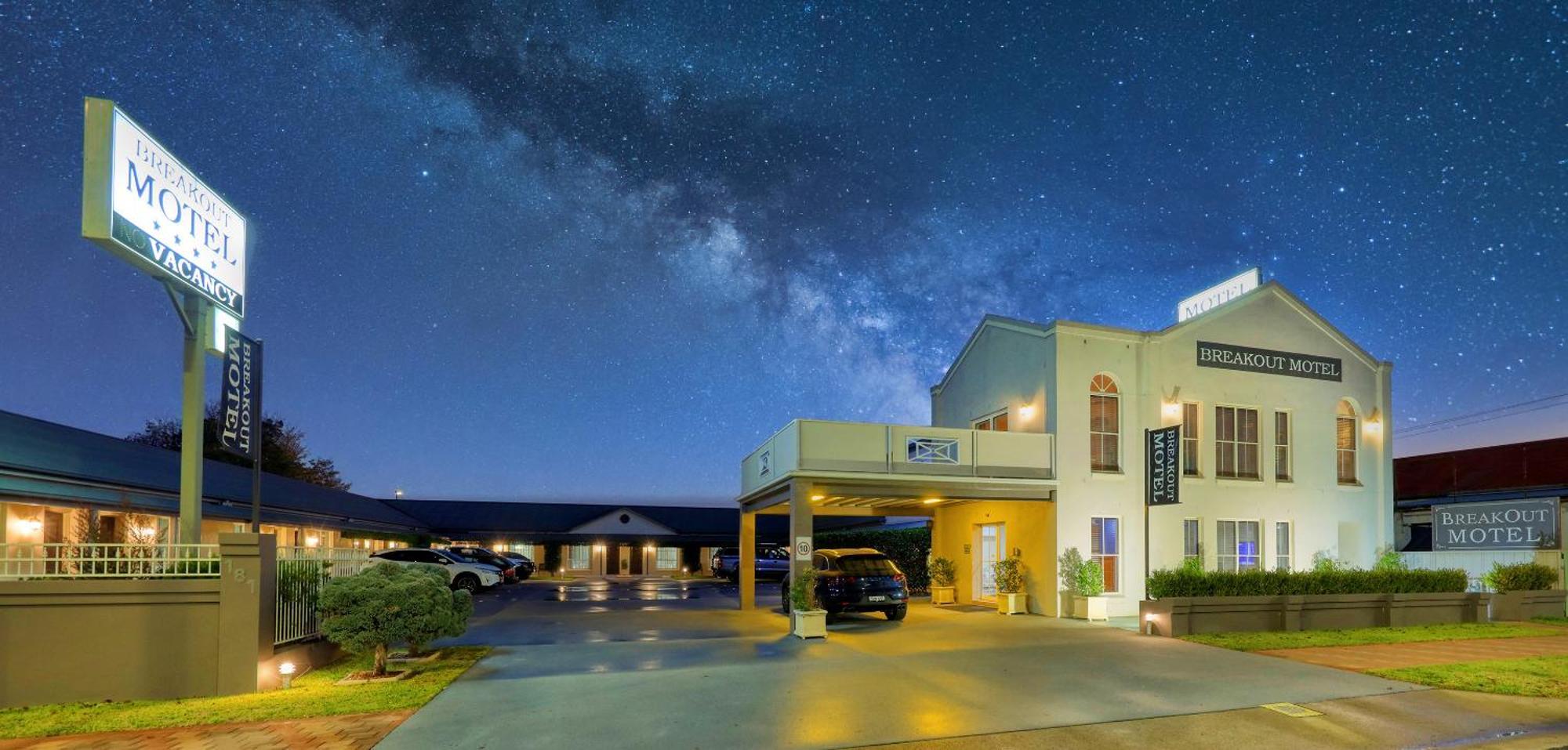 Breakout Motor Inn Каура Екстер'єр фото