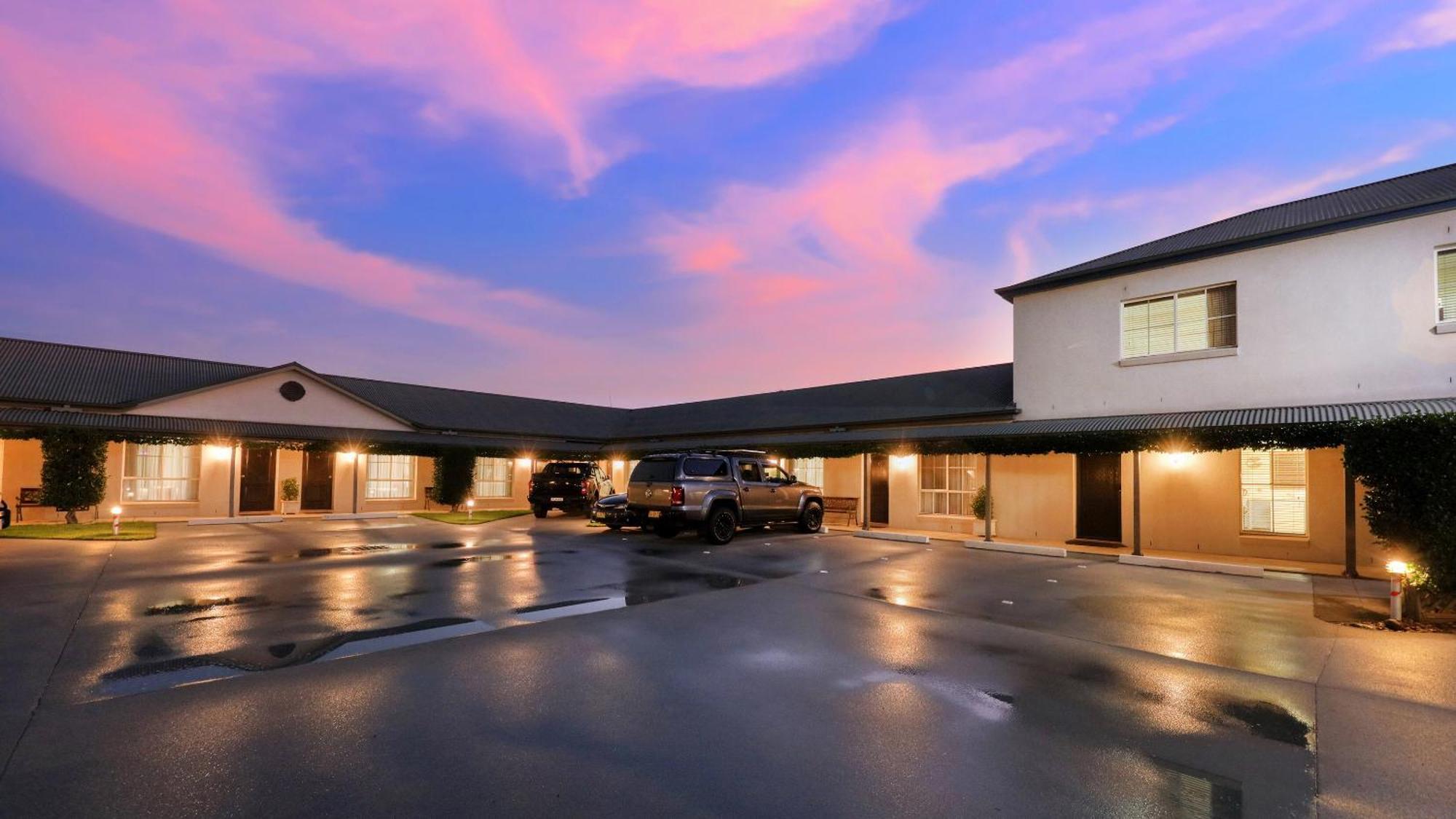 Breakout Motor Inn Каура Екстер'єр фото