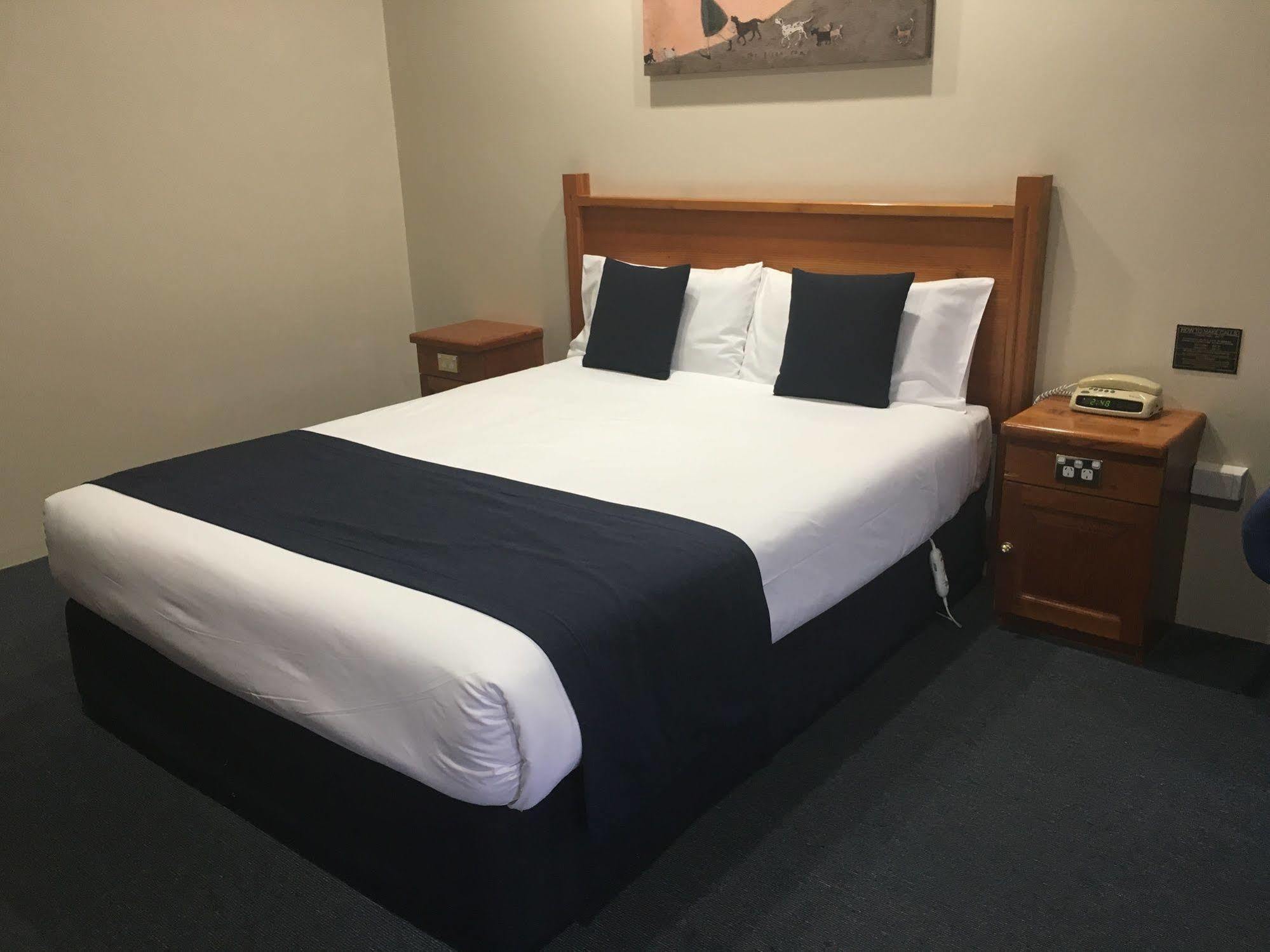 Breakout Motor Inn Каура Екстер'єр фото